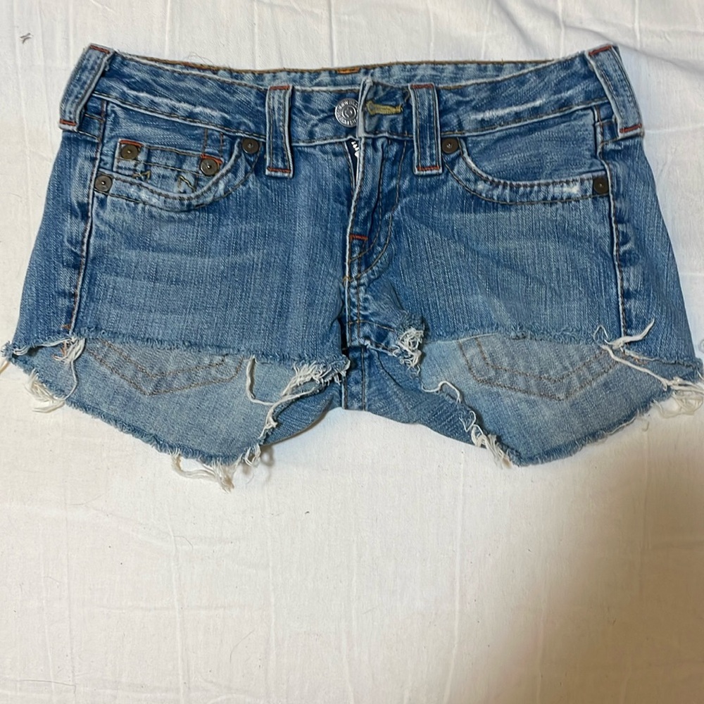 Like NEW, True Religion, size 27 blue jean shorts